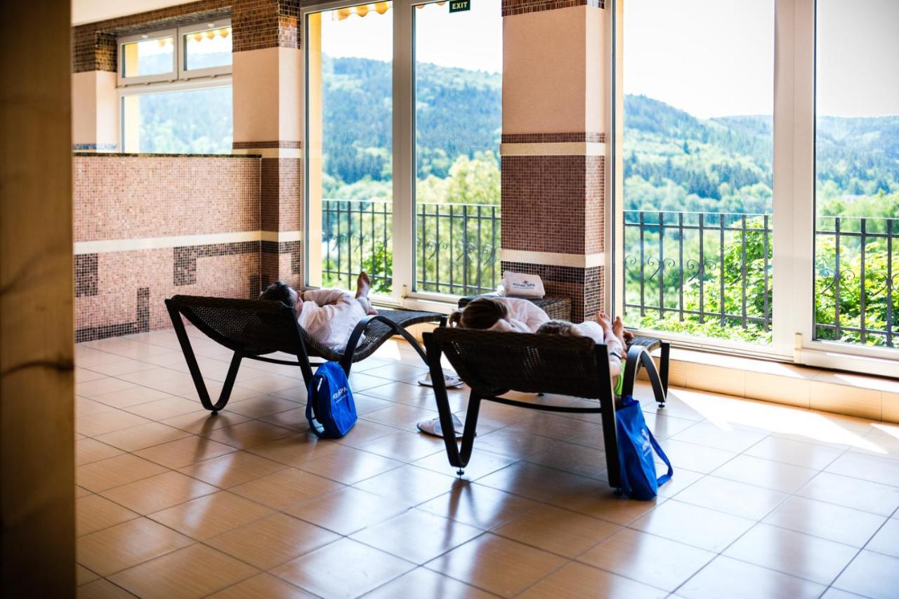 Lazensky A Wellness Hotel Nivamare Luhačovice エクステリア 写真