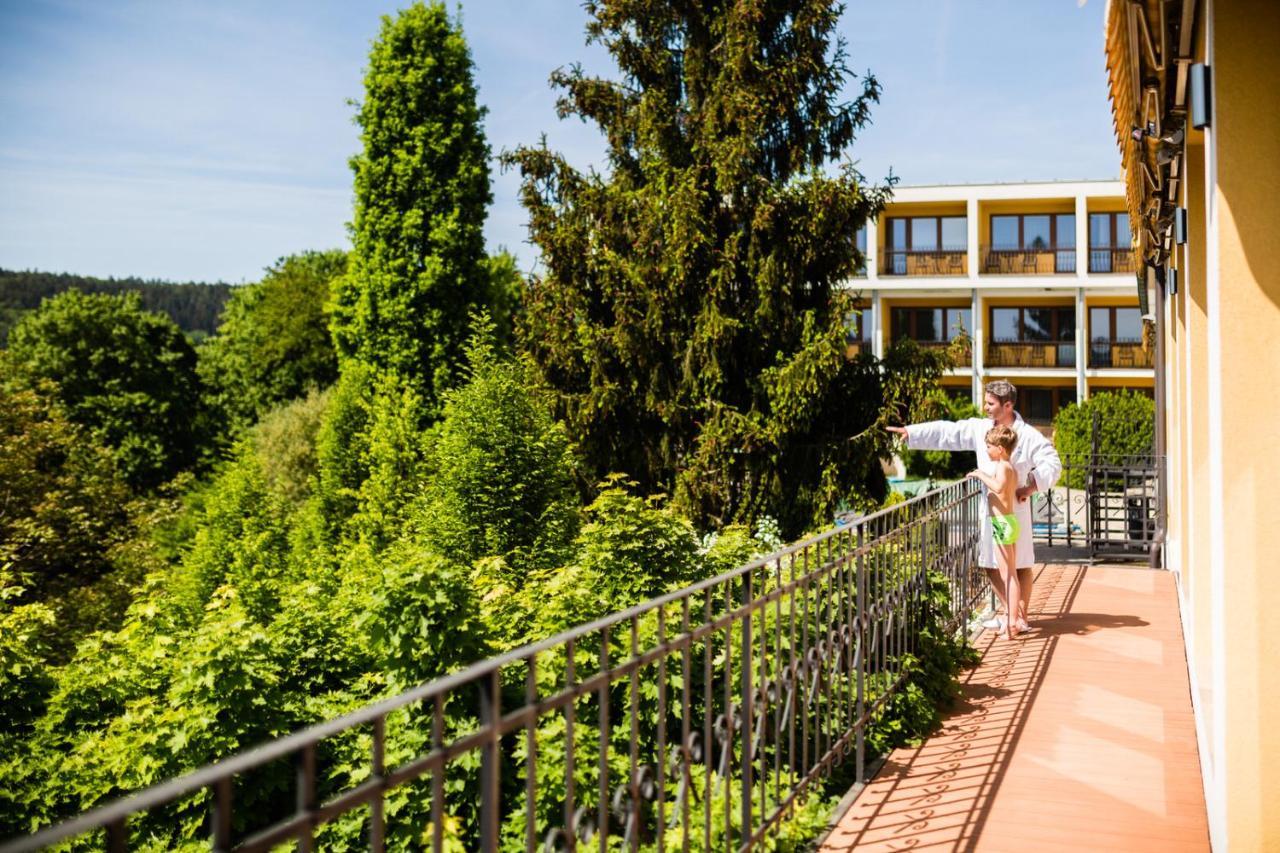 Lazensky A Wellness Hotel Nivamare Luhačovice エクステリア 写真