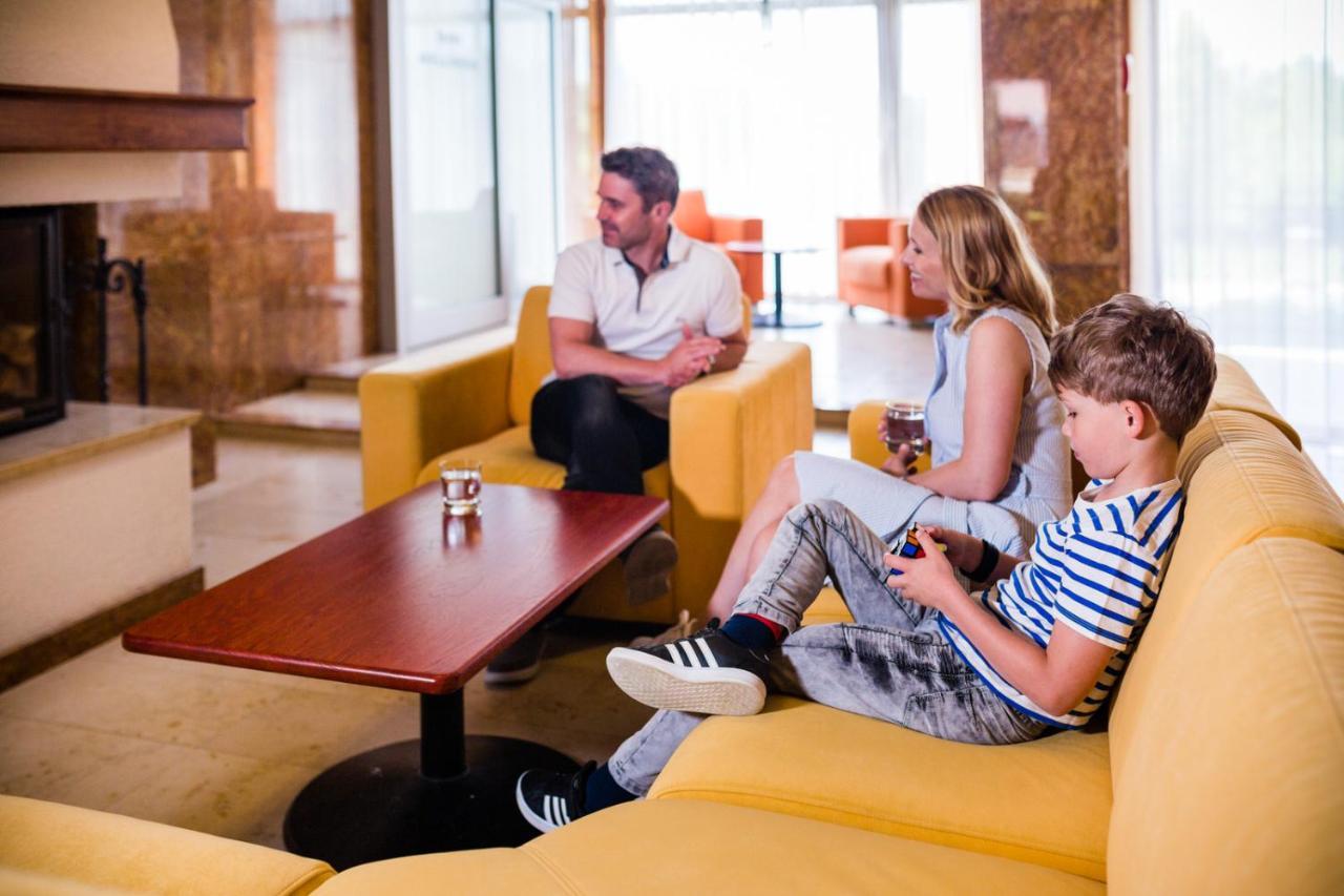 Lazensky A Wellness Hotel Nivamare Luhačovice エクステリア 写真