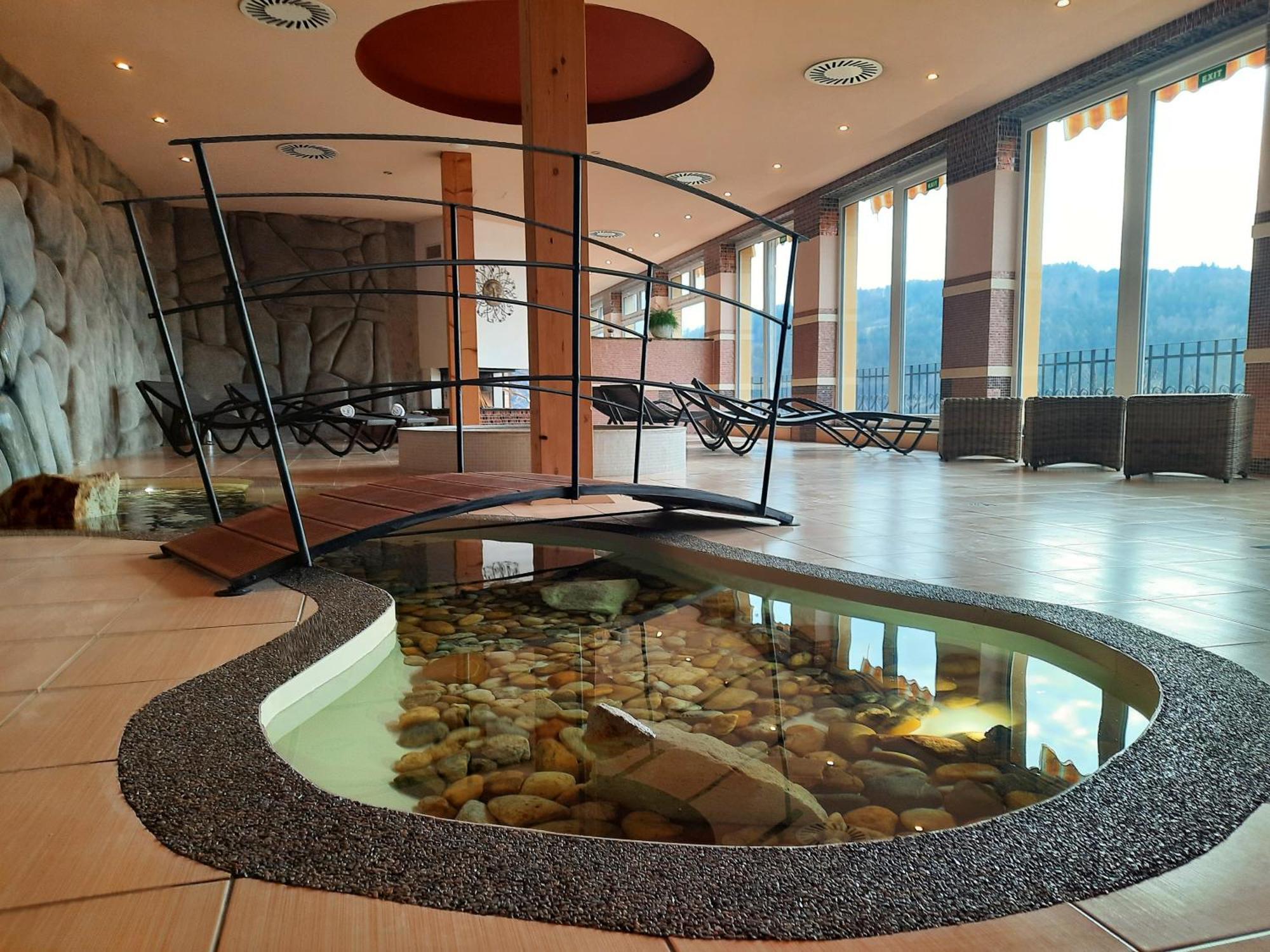 Lazensky A Wellness Hotel Nivamare Luhačovice エクステリア 写真