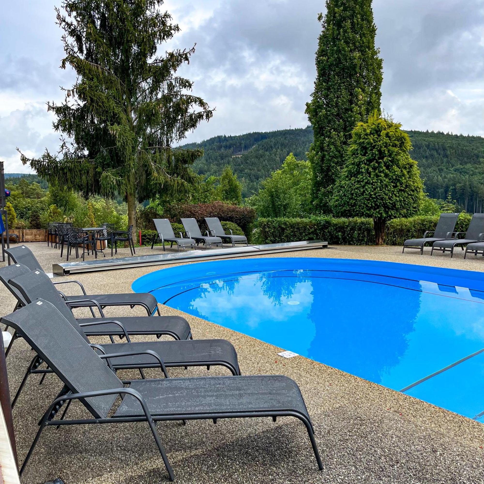 Lazensky A Wellness Hotel Nivamare Luhačovice エクステリア 写真
